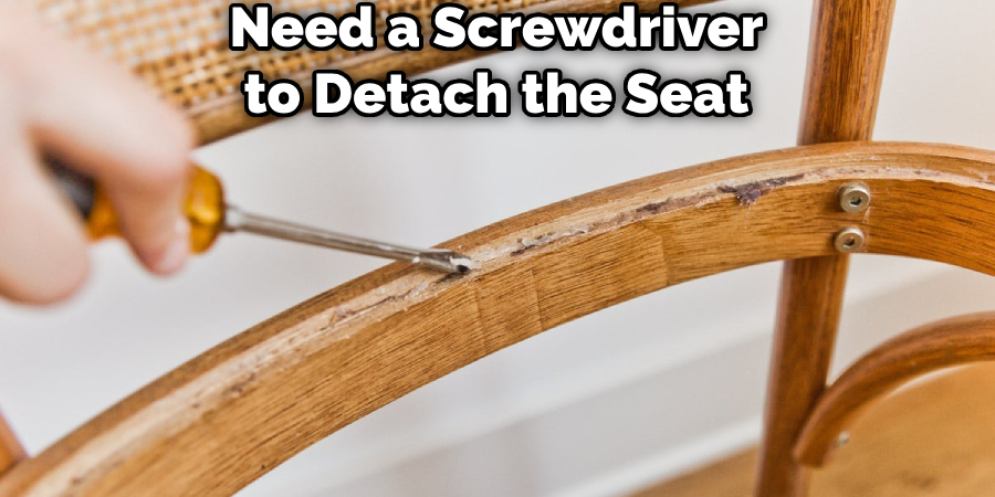 Need a Screwdriver to Detach the Seat